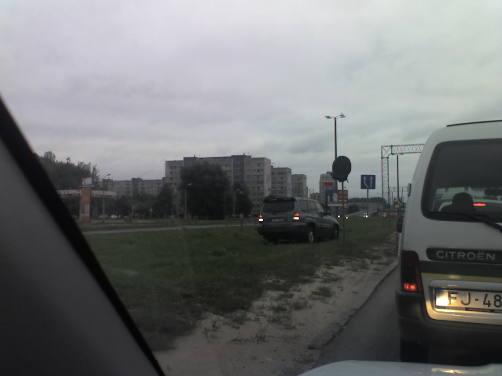 Agresīvos autovadītājus «pārmācīs» grupu nodarbībās pie psihologa