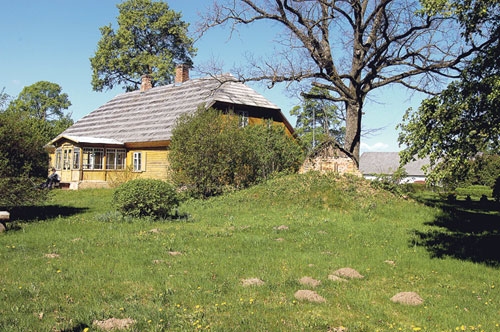 Bauskā paredzēts uzstādīt  pieminekli Vilim Plūdonim