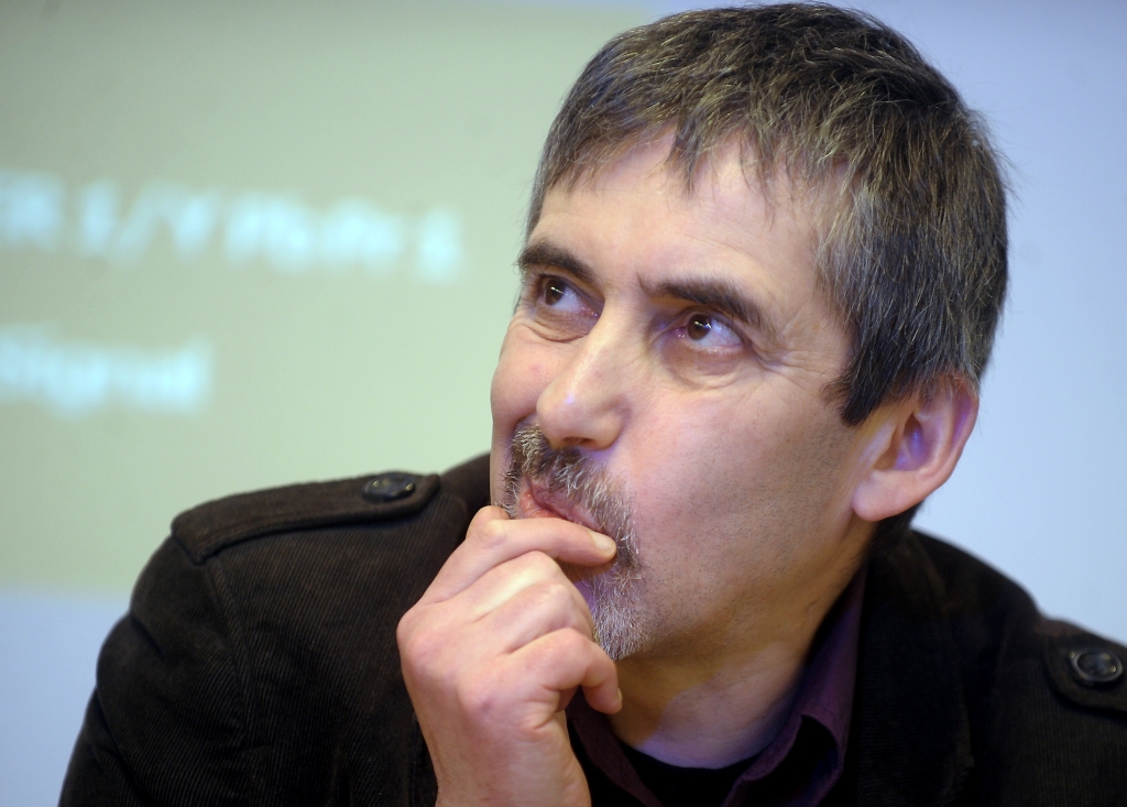 Lindermans iesūdzējis Āboltiņu par goda un cieņas aizskaršanu