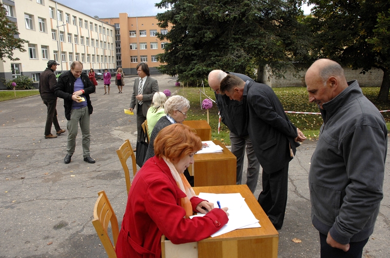 Saulaines profesionālajai vidusskolai - 105