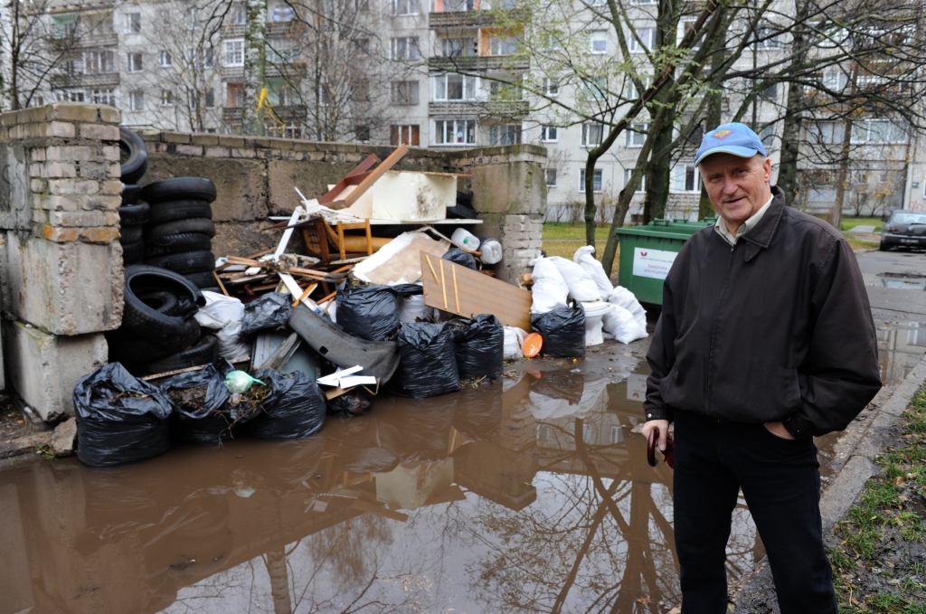 Aktieris Liepiņš gadiem cīnās pret apsaimniekotāju paviršību 