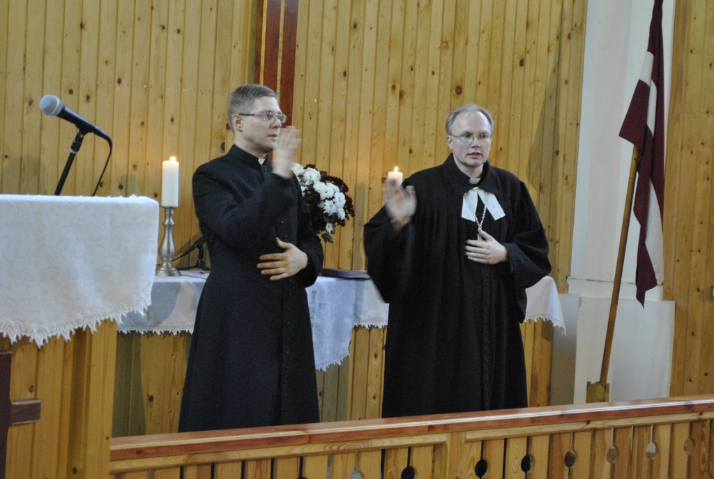 Iecavā luterāņi un katoļi vienojas lūgšanās par valsti