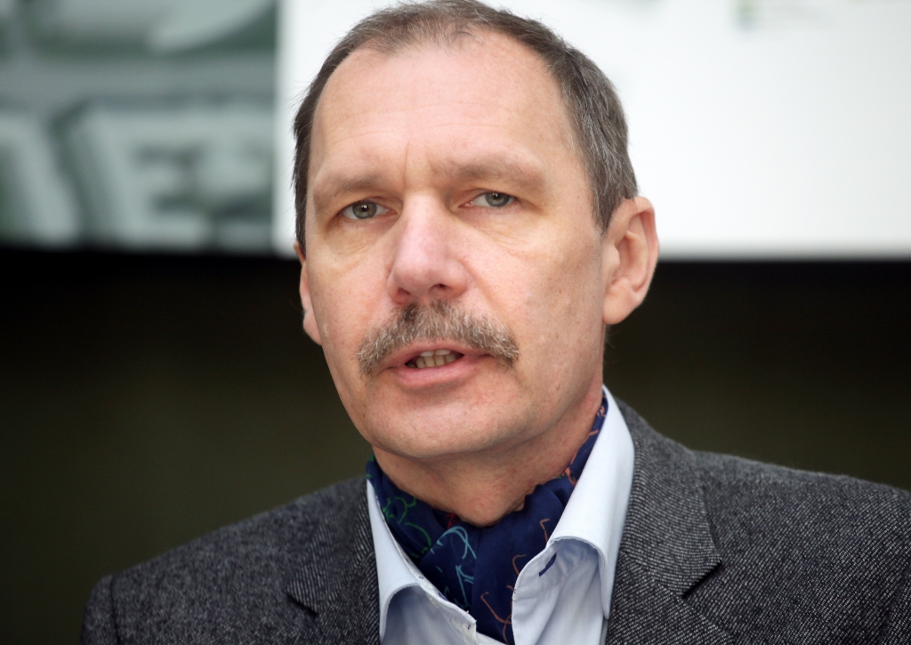 Atlūgumu iesniedzis būvvaldes vadītāja vietnieks Cinis