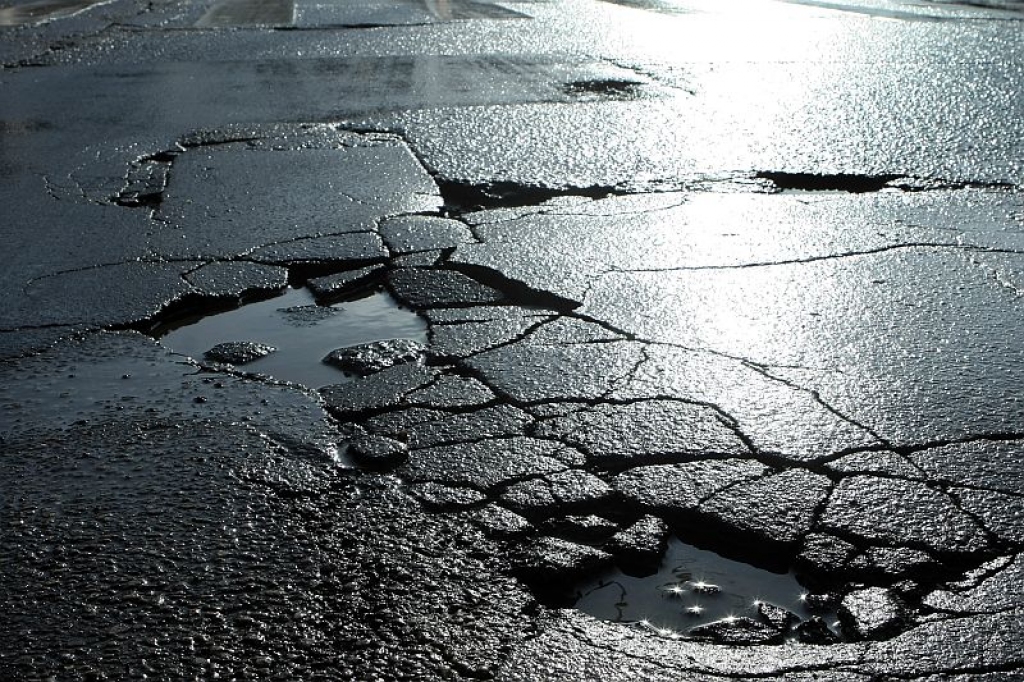 Bažījas, ka jaunajai valdībai attiecībā uz naudu ceļiem būs citi plāni