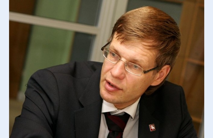 Ministrs Einārs Cilinskis šodien dosies reģionālajā vizītē uz Bausku