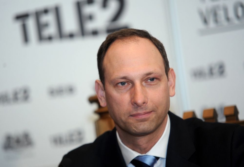 Tele2 sarūk gan apgrozījums, gan peļņa