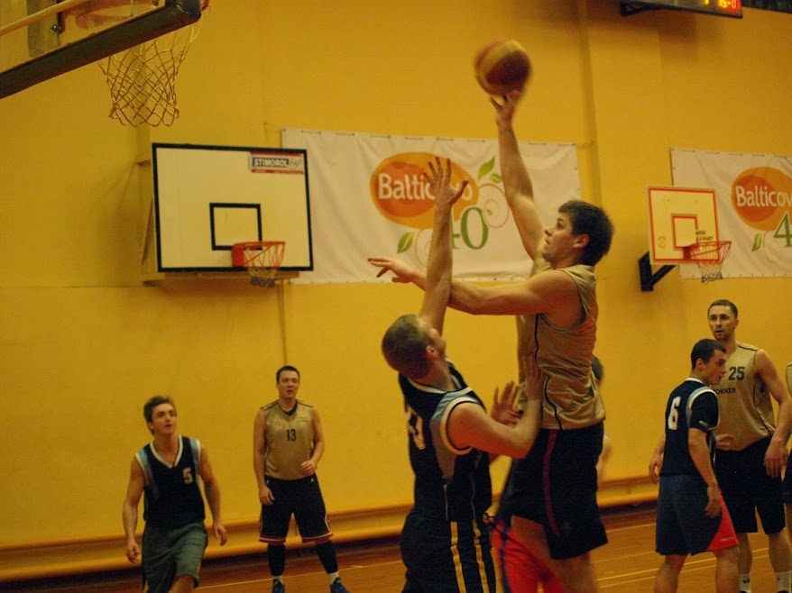 Iecavas basketbola čempionāta finālā spēlēs mājinieki