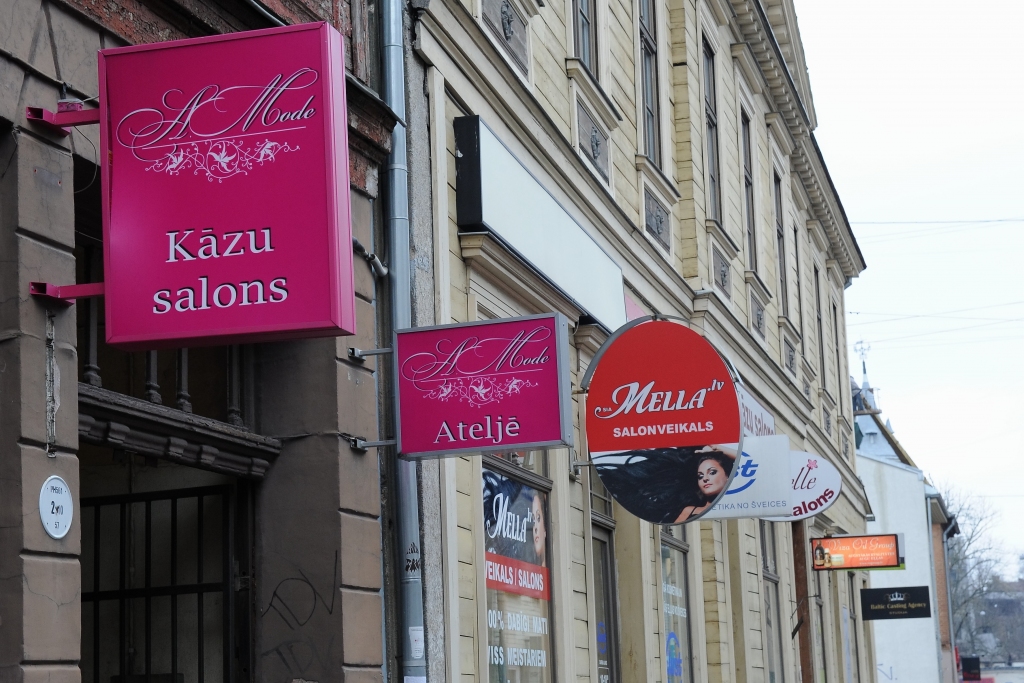 Biznesa vieta: Avotu iela kļuvusi par kāzinieku magnētu