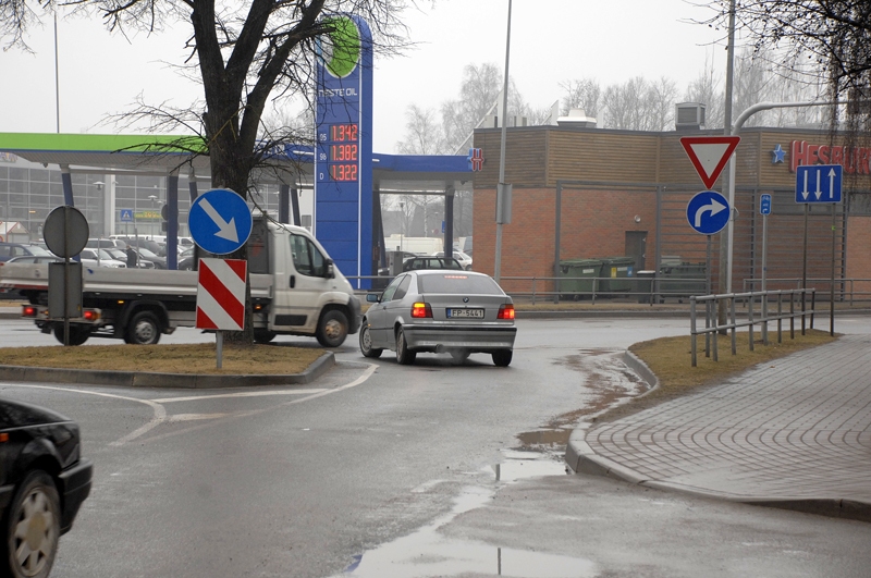 Atļauts tikai labais pagrieziens