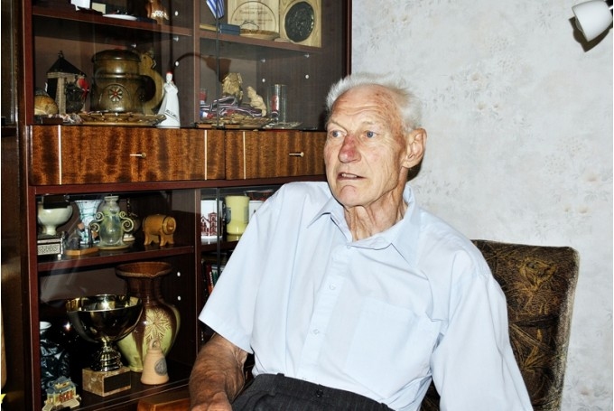 Basketbolista dzimšanas dienas svinībās atvērs jauno grāmatu