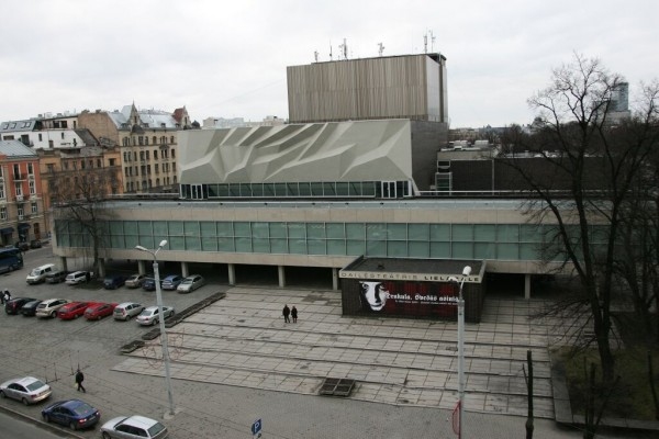 Dailes teātra apmeklētājus gaida neērtības