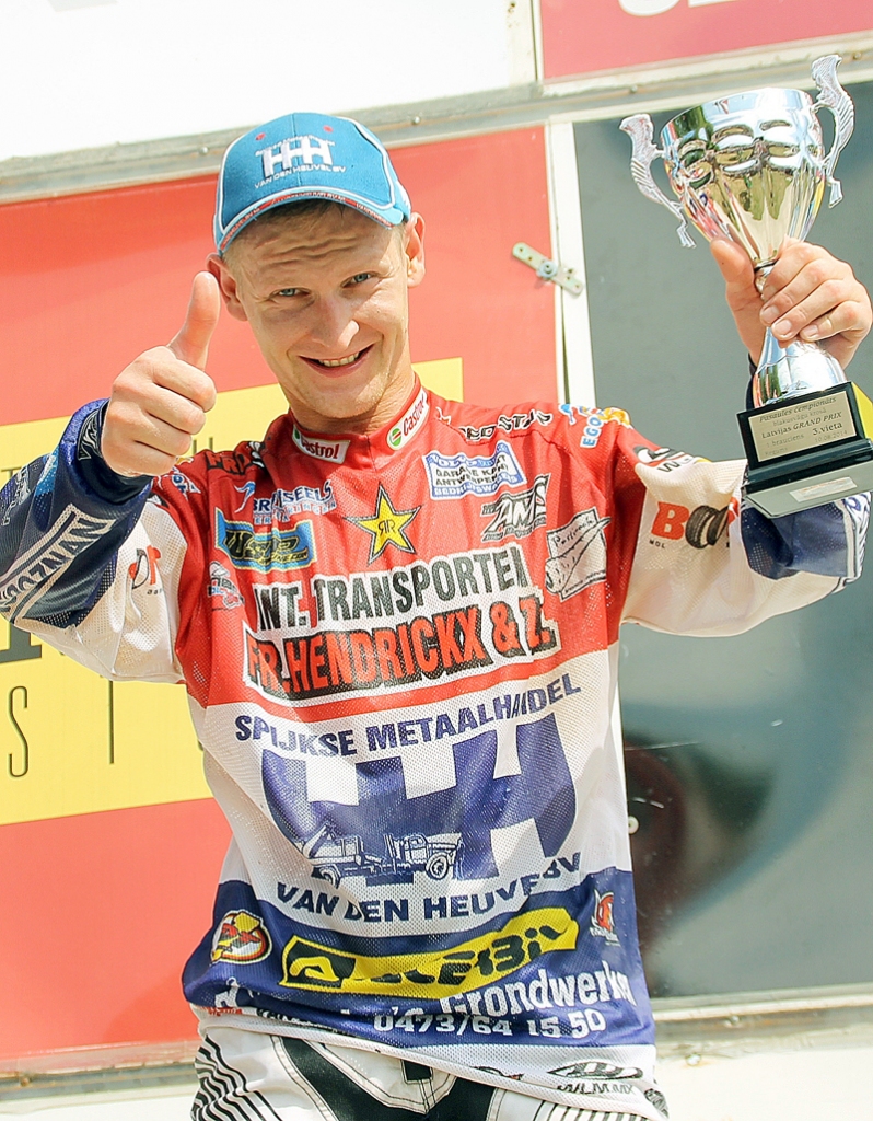 Elvijs Mucenieks – līderis Beļģijā