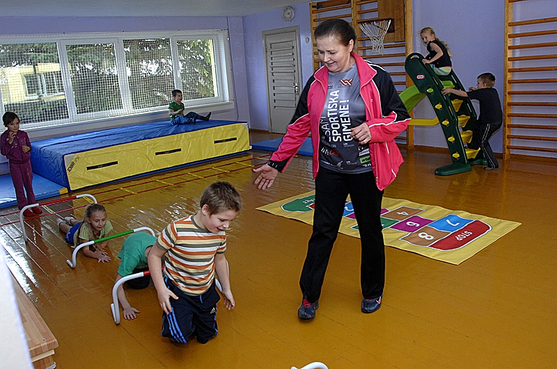 Rundāles novada izglītības iestādēs iegādāts jauns sporta inventārs
