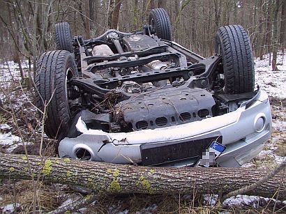 Nenovalda auto uz slidenas brauktuves