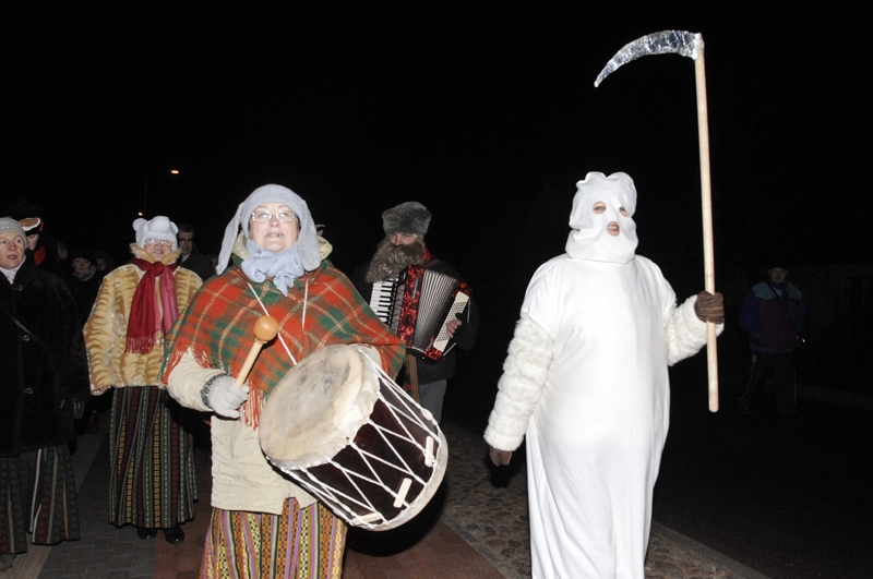 Masku festivālu ieskandinās Misā
