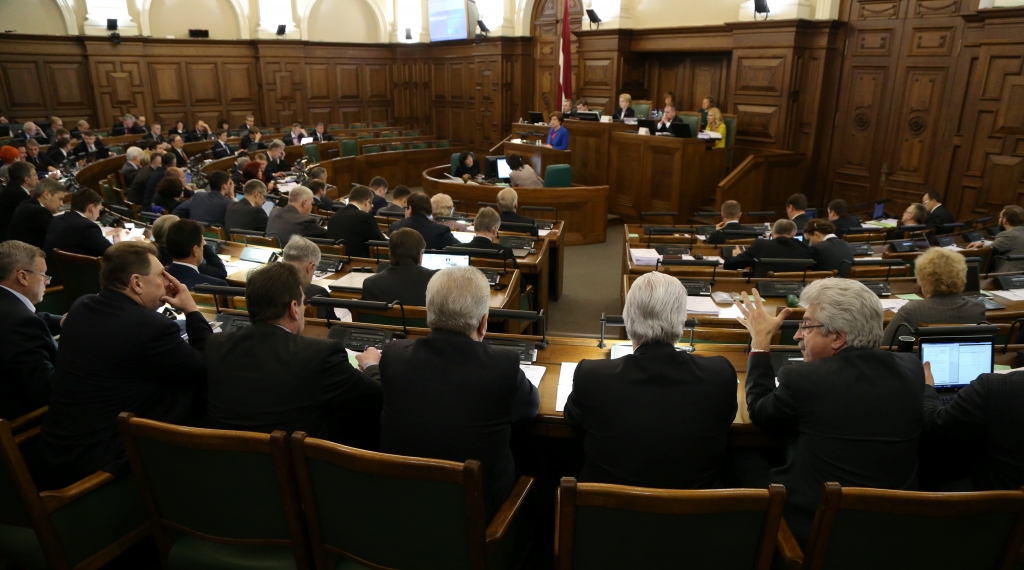 papildināts (10:09) - Noraida ideju par Valsts prezidenta atklātu ievēlēšanu; prasa atkārtotu balsojumu