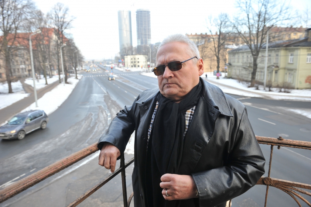 Papildināta ar RD komentāru - Uzņēmējs: pateica ļoti skaidrā latviešu valodā, ka viņai esot pie pakaļas tie mani nodokļi