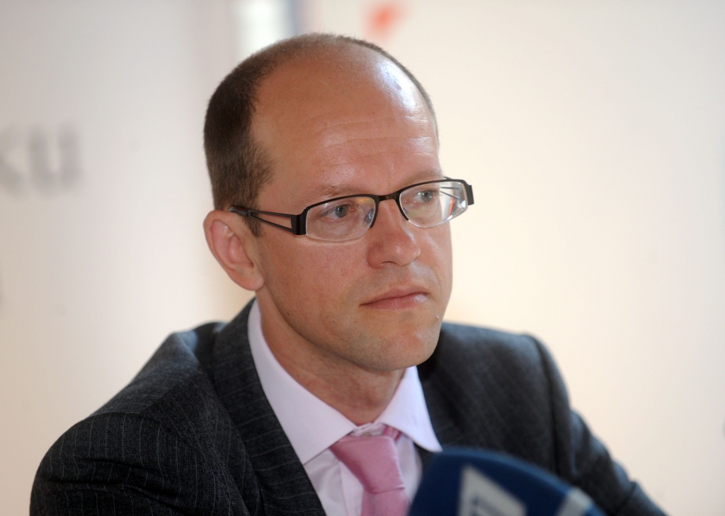 Noliktās atslēgas pārmals Saeimas dzirnavas