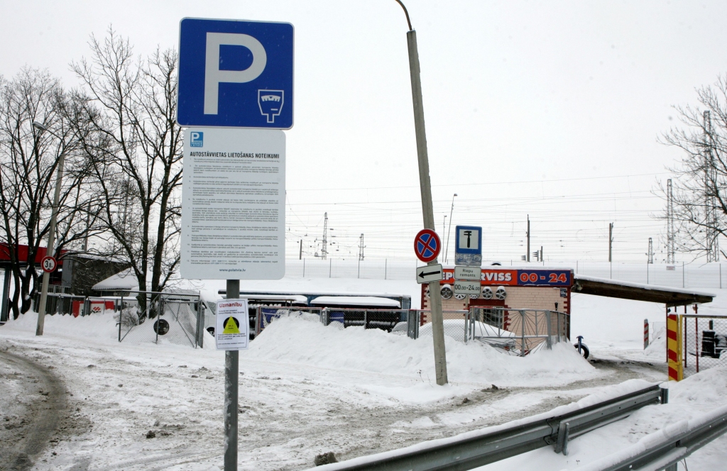 Rīgā par autostāvvietām būs jāmaksā vairāk