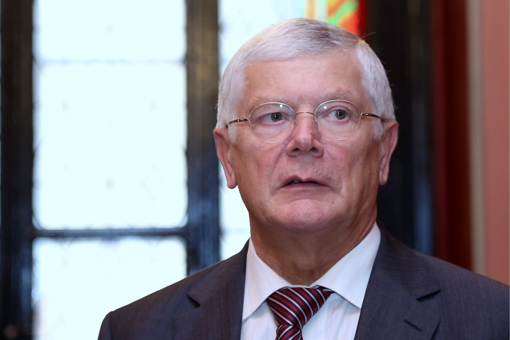 Atkāpjas Rīgas Austrumu slimnīcas valde