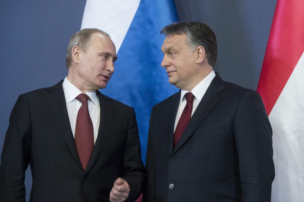 Orbāna dubultspēle ar Putinu šķeļ Eiropas Savienību