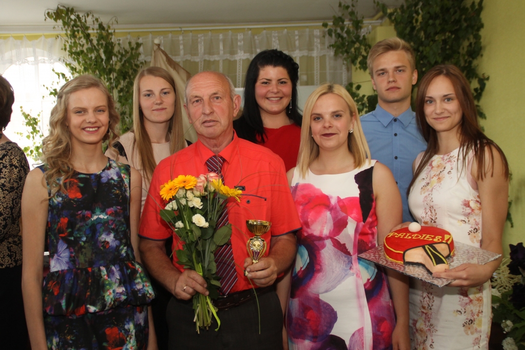 Sporta skolas beidz vieglatlēti, basketbolisti, florbolisti un galda tenisisti 