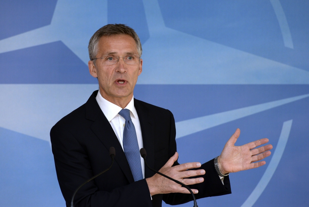 Stoltenbergs: NATO neļausies iesaistīties bruņošanās sacensībā ar Krieviju