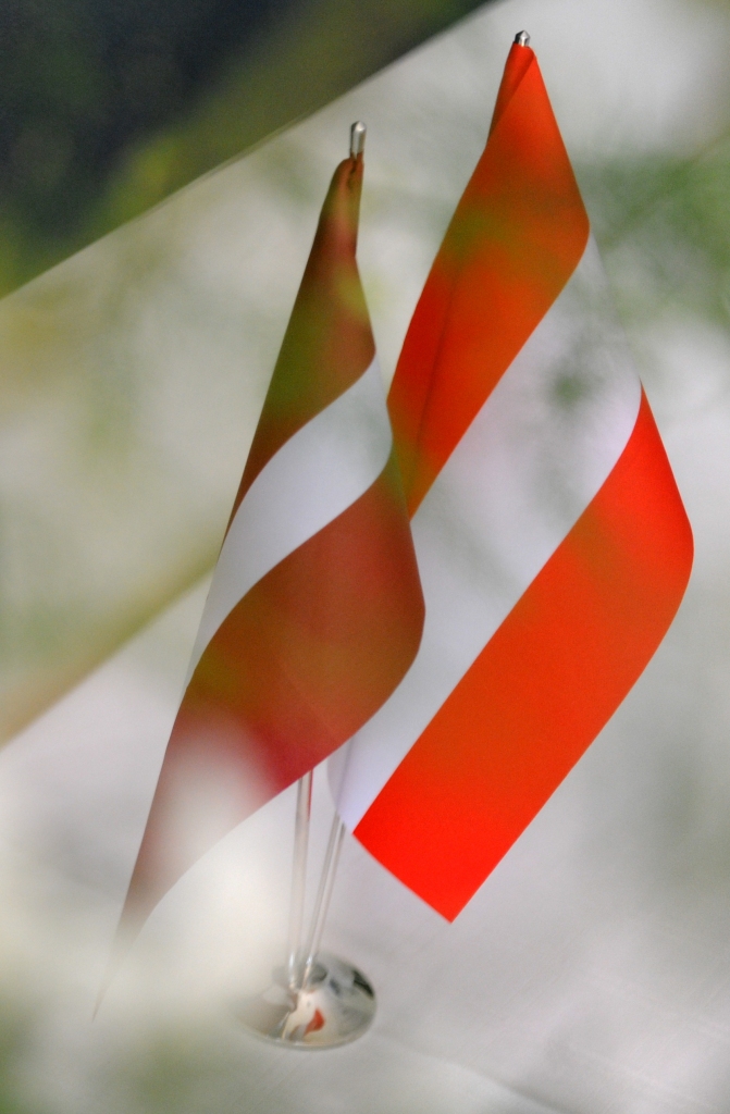 Austrija plāno slēgt vēstniecības Baltijas valstīs