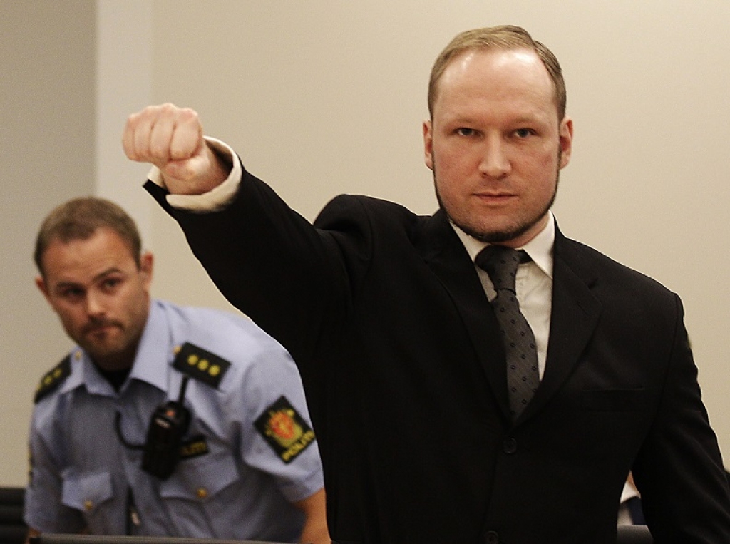 Bērings-Breivīks sūdz Norvēģiju tiesā par viņa cilvēktiesību pārkāpšanu