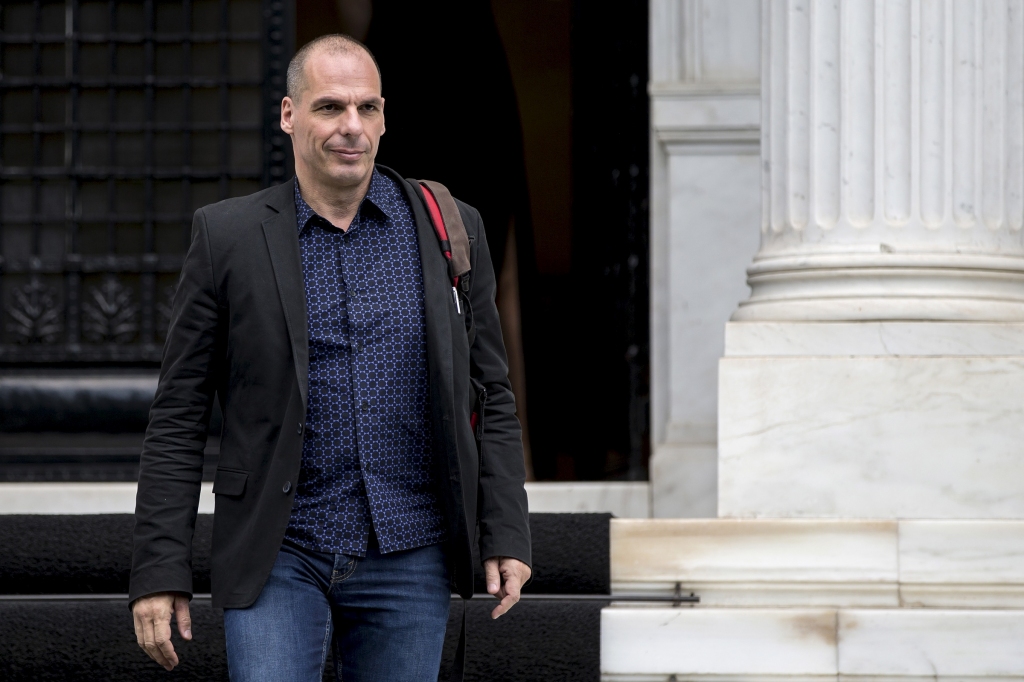 Varufakis: Referenduma Jā balsojuma gadījumā Grieķijas valdība varētu atkāpties