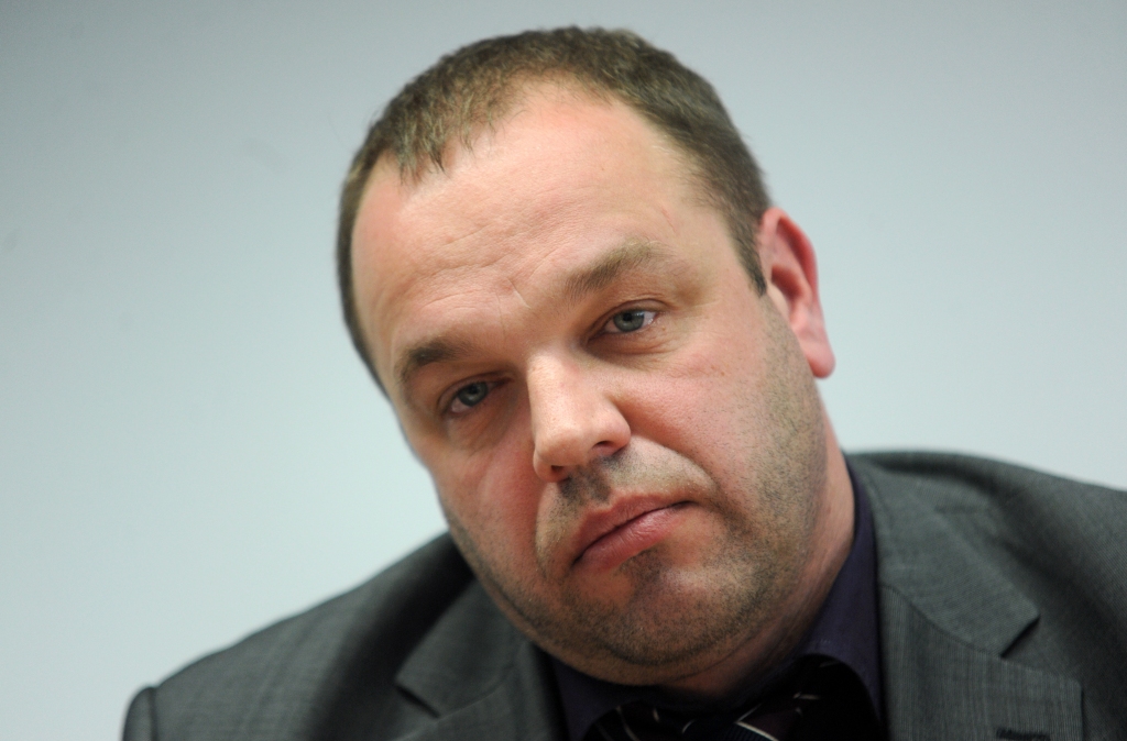 Saistībā ar KNAB sāktu kriminālprocesu no amata atstādināta augsta VP amatpersona - Gudermanis