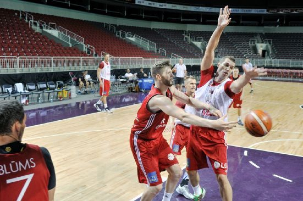 Basketbola izlases pirmā vasaras atskaite