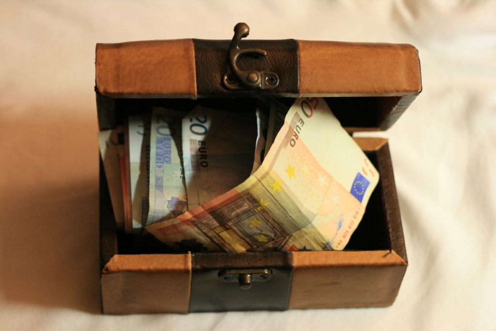 Cik daudz maksājumu dienas laikā tiek veikti Latvijas finanšu tirgū?