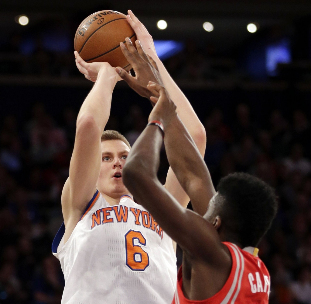 VIDEO: Porziņģim 20+13 Knicks zaudējumā
