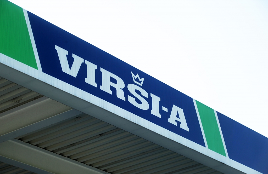 VIRŠI-A slēdz vairākas DUS