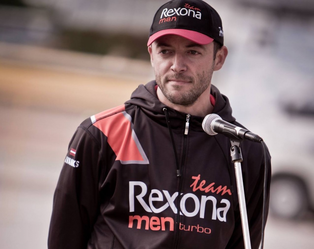 Autosportists Jānis Vanks: tagad hobijs pāraudzis par darbu