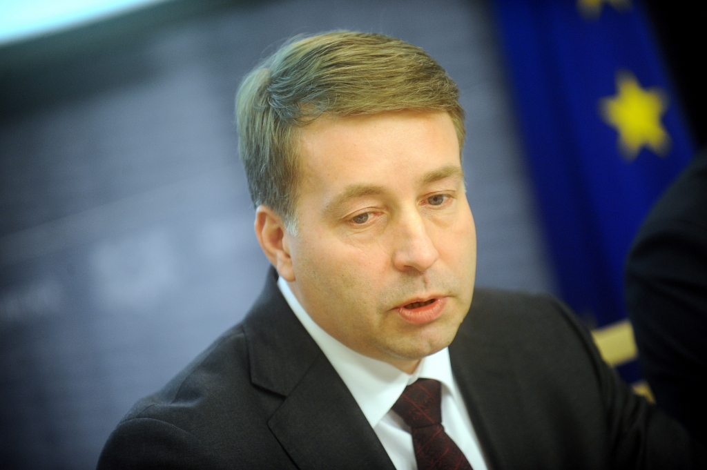 Augulis: airBaltic stratēģiskais investors varētu būt arī Bombardier