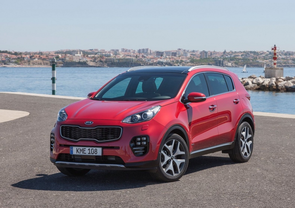 Papildināta galerija - KIA Sportage: Korejiešu metroseksuālis ar Porsche skatienu 