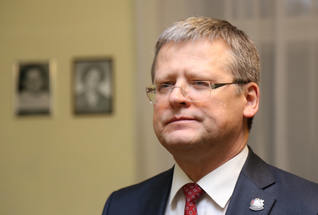 Belēvičs trīs gadu laikā vēlas ārstiem nodrošināt 1630 eiro algu