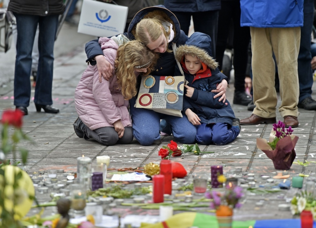 FOTO: Brisele dienu pēc terorakta