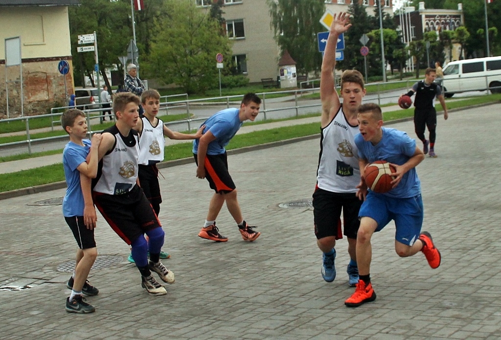 FOTO: SC «Mēmele» kausa izcīņa basketbolā