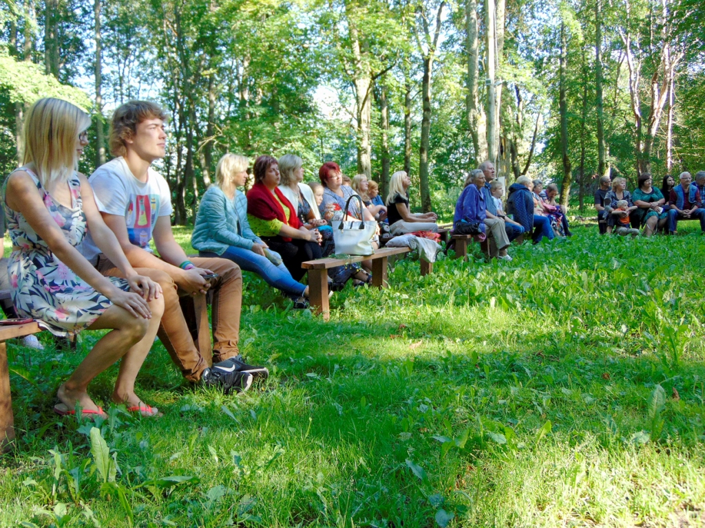 Svētkus Budbergā veltī līdzās plūstošajai Mēmelei