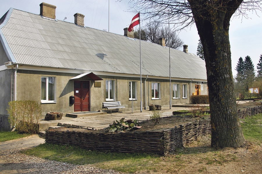 Amatpersonu pārkāpumus nesaskata