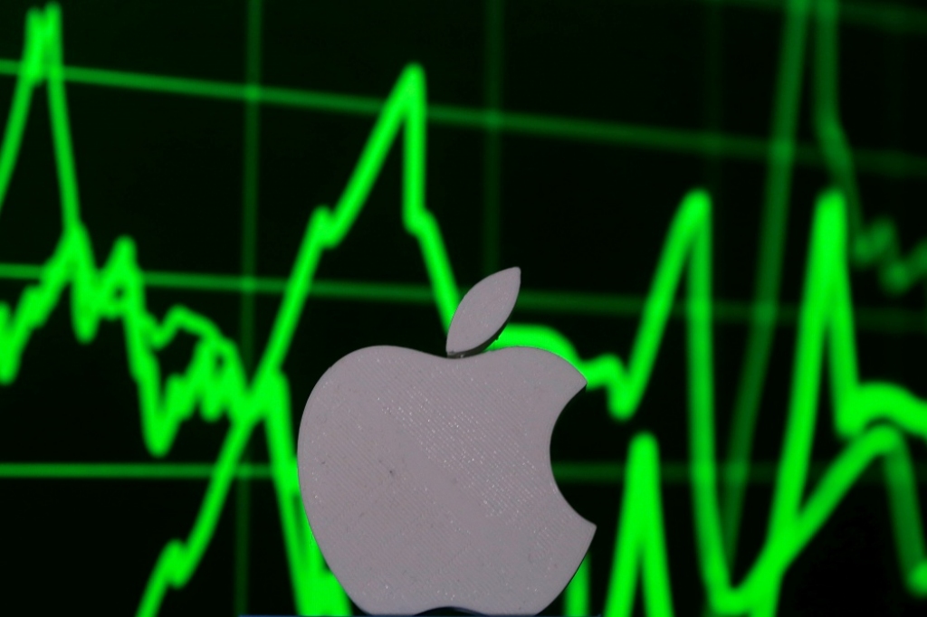 Viedoklis: Kāpēc Apple turpina zaudēt savas pozīcijas? 