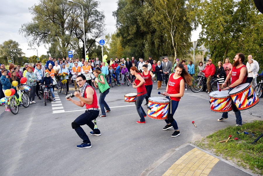 Sarīko svētkus būvniekiem un iedzīvotājiem