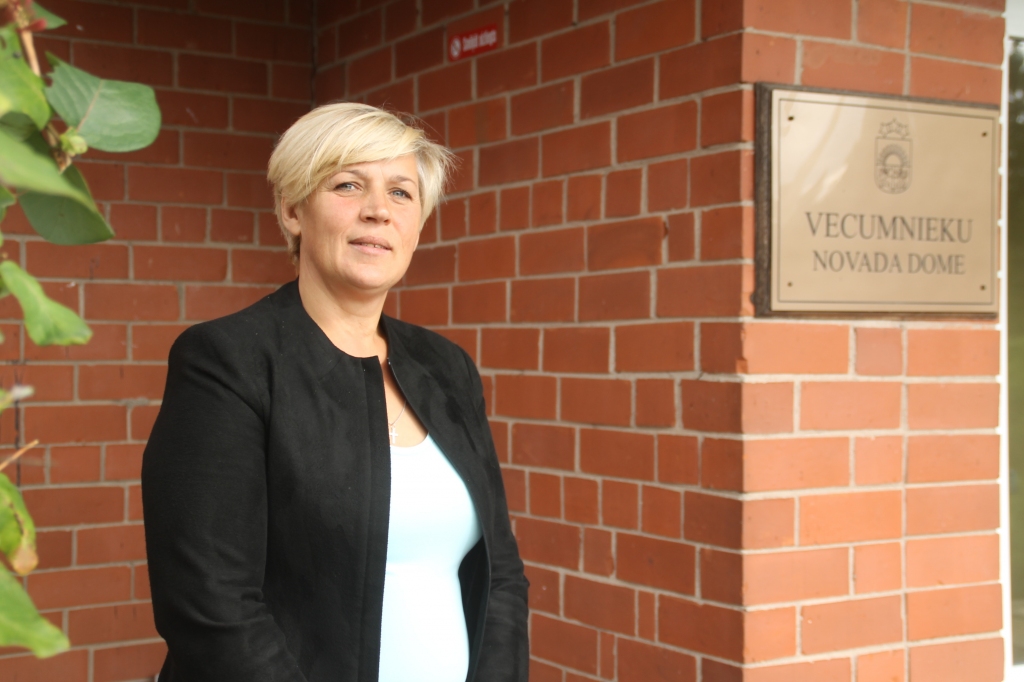 Vecumnieku novadu vadīs Aiga Saldābola
