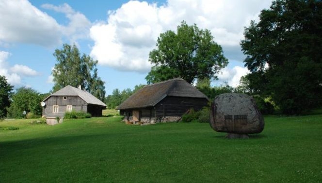 Kori godinās brāļus Jurjānus