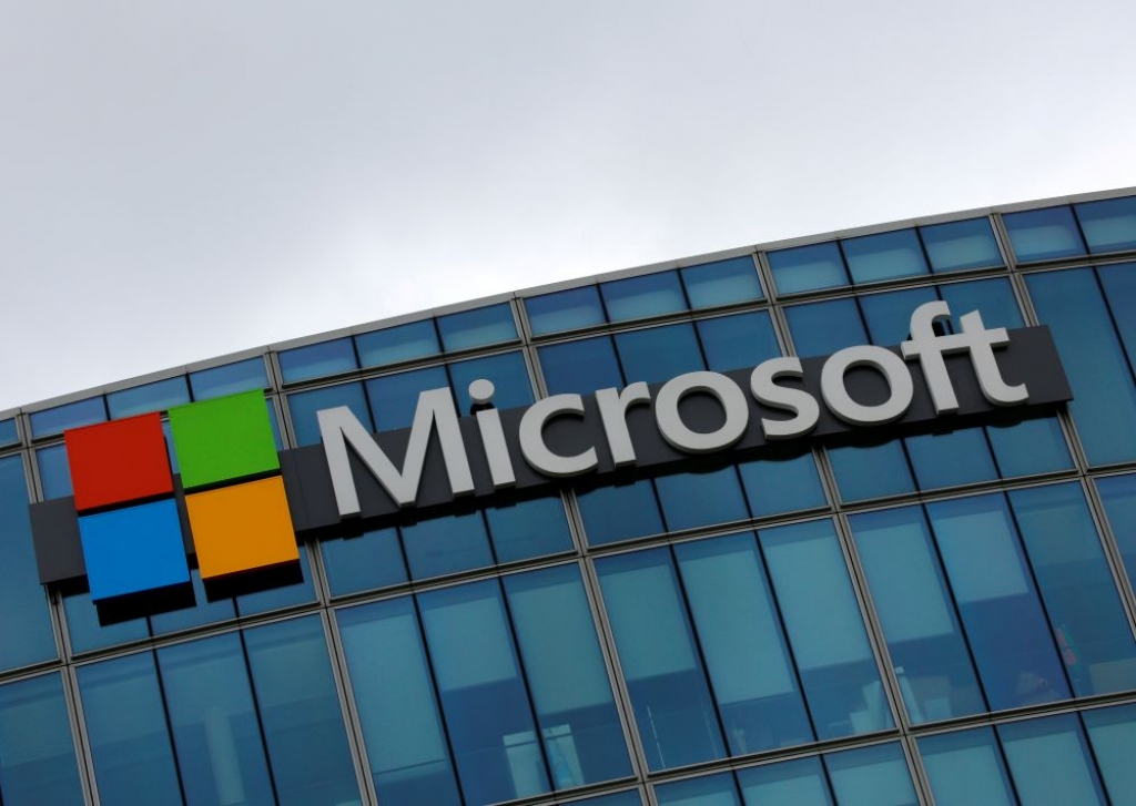 Microsoft akcijas sasniedz jaunu rekordu 
