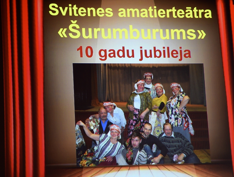 FOTO: Svitenes pagasta amatierteātris «Šurumburums» svin jubileju