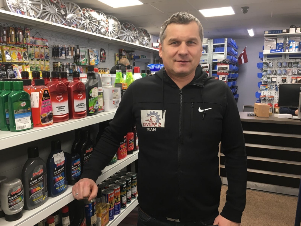 Pasaules čempionātā florbolā startē divi baušķenieki